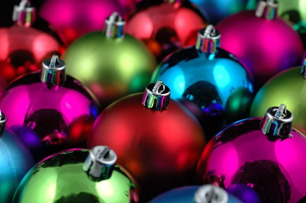 Çok renkli Noel topları — Stok fotoğraf
