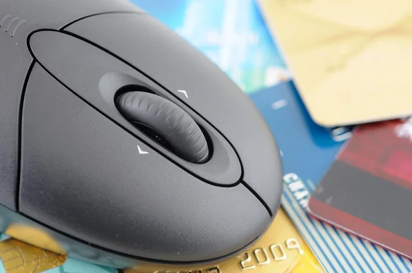 Bezprzewodowa mysz na karty kredytowe — Zdjęcie stockowe