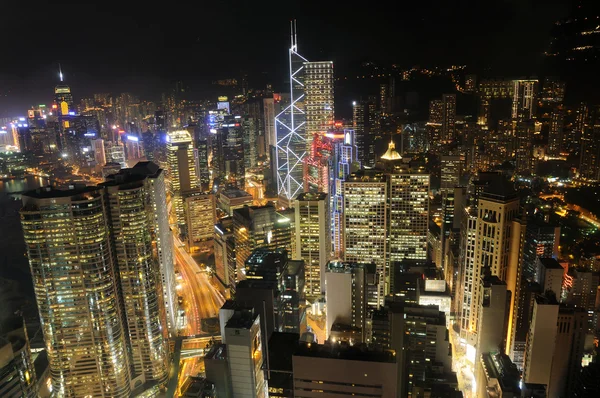 Hong kong Wolkenkratzer bei Nacht — Stockfoto