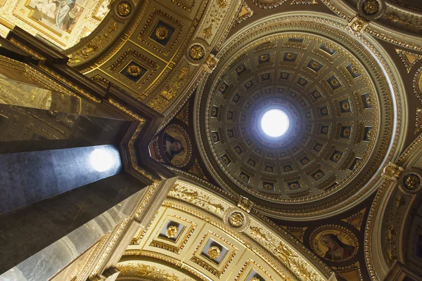St. Stephen's Basilica, Budapest — Stock Photo, Image