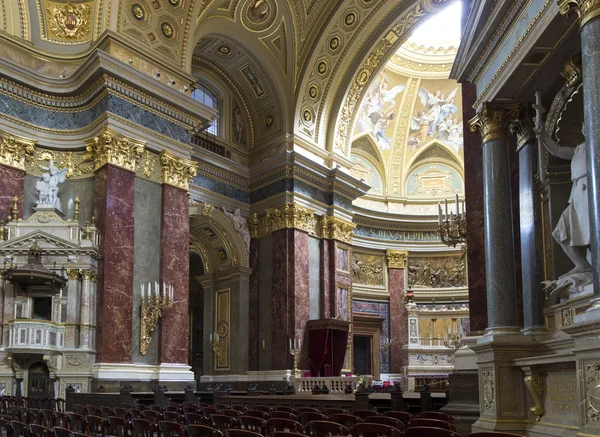 St. Stephen Bazylika, panorama wewnętrzna — Zdjęcie stockowe