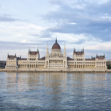 Budapeşte Parlamentosu renkli shot