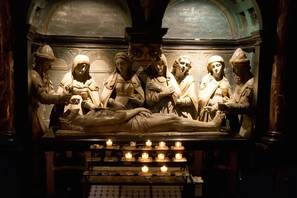Статуя в інтер'єрі Санкт Michael та Брюссельський собор — стокове фото