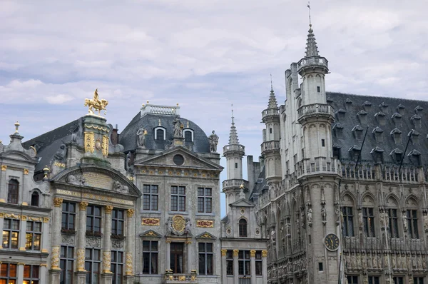 Украшенные здания Grand Place, Брюссель — стоковое фото