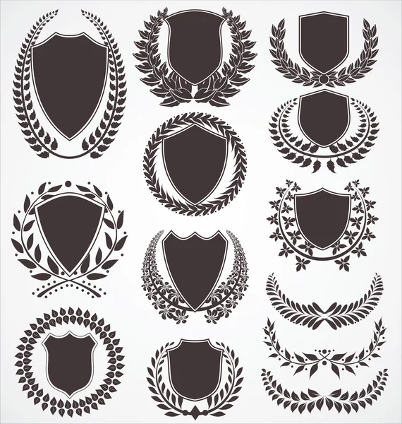 Corona de laurel y juego de escudo — Archivo Imágenes Vectoriales