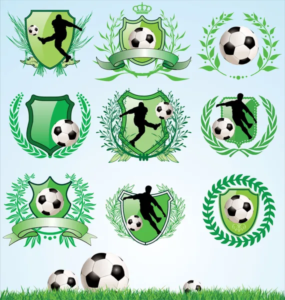 足球的盾牌和月桂树花圈集 — 图库矢量图片
