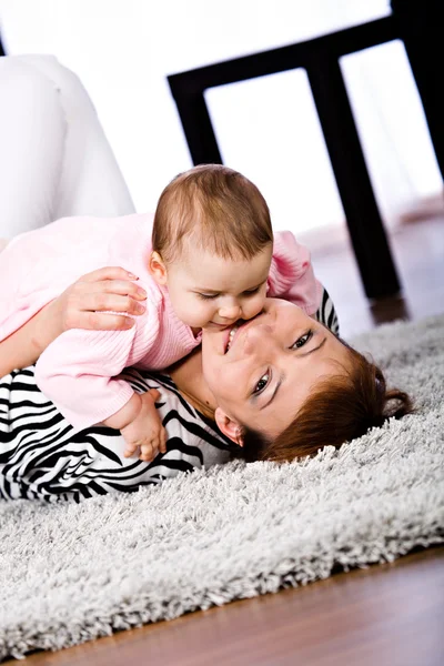 Ritratto madre e figlia — Foto Stock