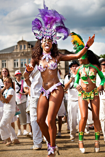 Сцены самбы
