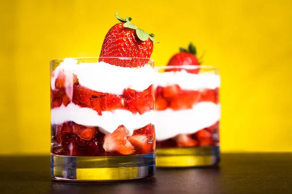 stock image Quark with strawberries