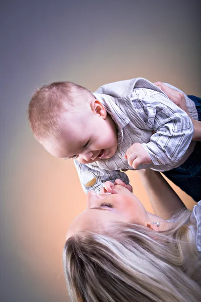 Mãe e filho retrato — Fotografia de Stock
