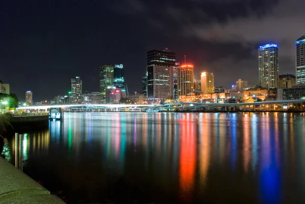 Brisbane city op nacht - queensland - australia — Stockfoto