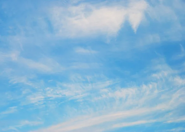 Blauer Himmel — Stockfoto