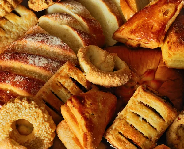 Brot, Brötchen und Kekse — Stockfoto