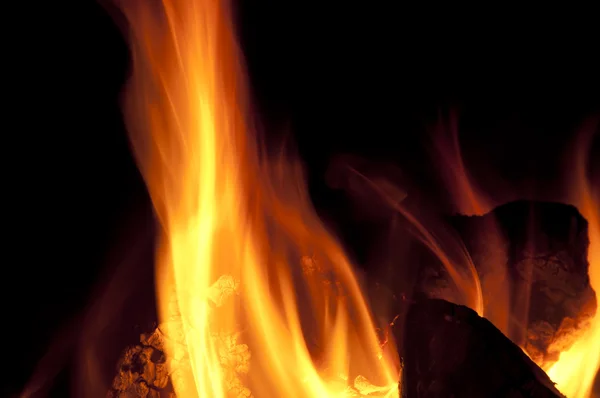 Flames in the fireplace — Stock Photo, Image