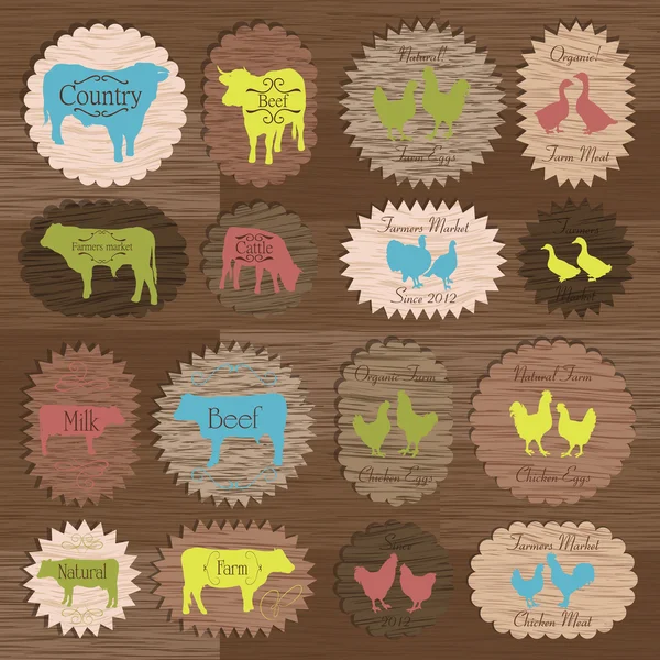 Animales de granja comercializan huevos y etiquetas de carne colección de ilustración de alimentos en madera textura vector de fondo — Vector de stock