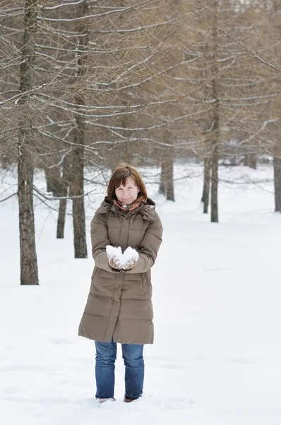 Middle age woman in winter — Stock Photo, Image