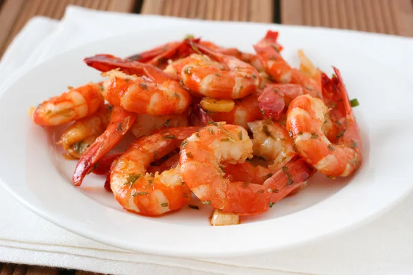 Shrimps with sauce — Stock Photo, Image