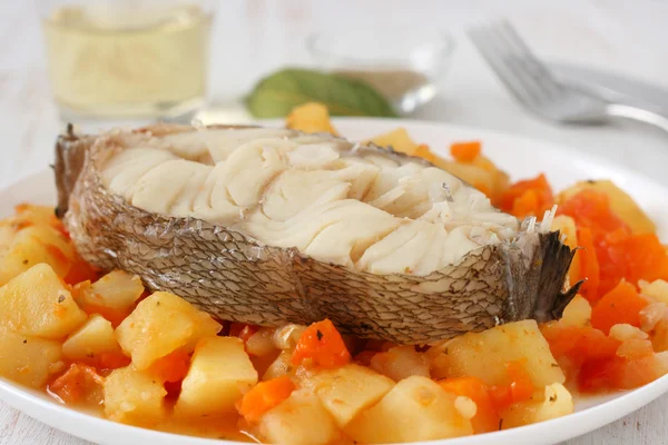 Boiled fish and vegetables with glass of wine — Stock Photo, Image