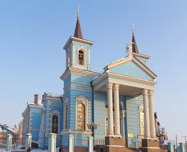 Exaltação da Santa Cruz Igreja Católica Romana em Kazan, Rus — Fotografia de Stock