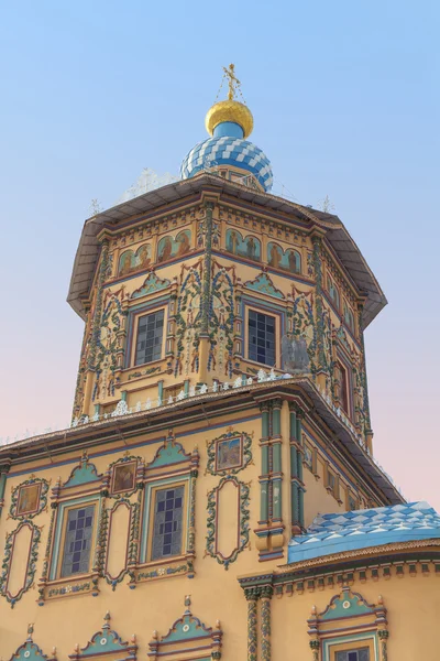 Heiligen Petrus en Paulus kathedraal, kazan, Rusland — Stockfoto