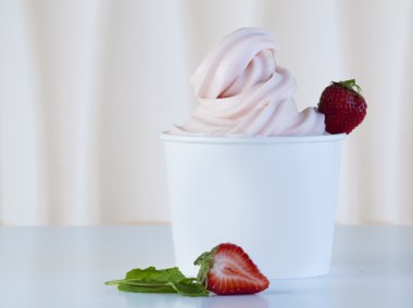 yumuşak hizmet yoğurt frozen.
