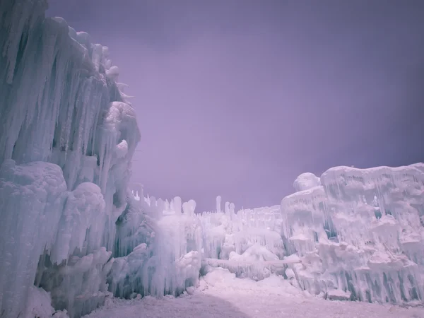 Ледовые замки — стоковое фото