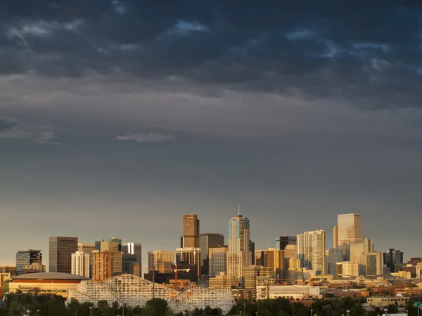 Miglio Alta città di Denver di notte — Foto Stock