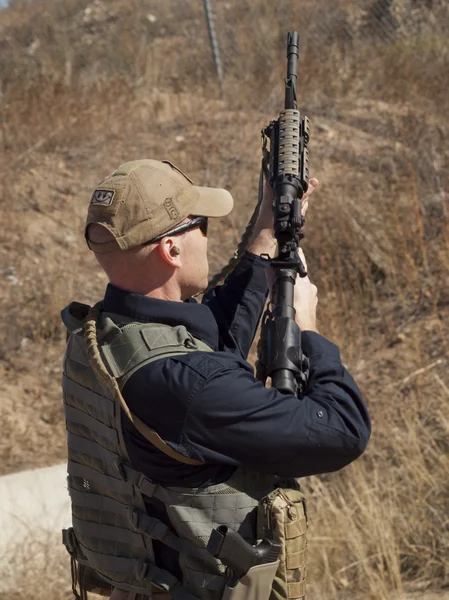 Entrenamiento de rifle — Foto de Stock