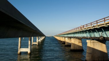 Seven Mile Bridge clipart