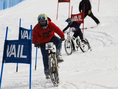 Teva ikili slalom Bisiklet