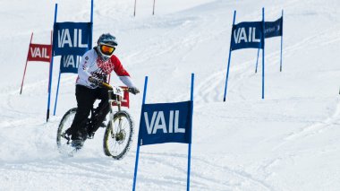 Teva ikili slalom Bisiklet