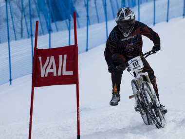 Teva ikili slalom Bisiklet