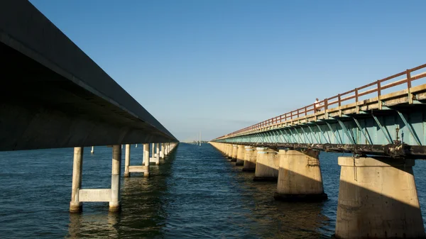 Сім метрів мосту — стокове фото