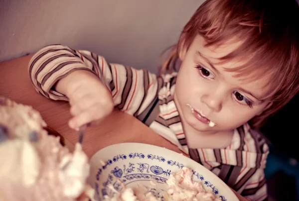 Bébé fête son anniversaire — Photo