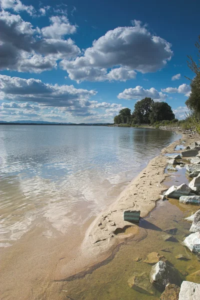 Fuga típica do lago polaco no sul — Fotografia de Stock