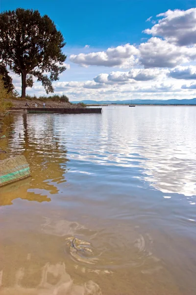 Типичный польский озерный побег на юге — стоковое фото