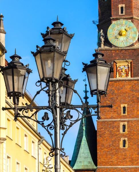 Monumentos en la ciudad de Wroclaw - Rynek, Polonia —  Fotos de Stock