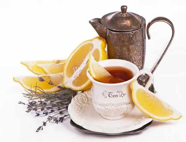 Kopp te och citron — Stockfoto