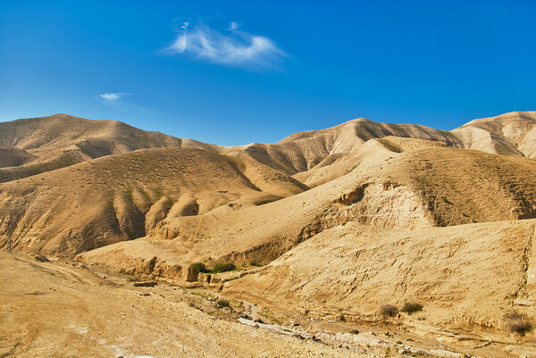 Israel. Sandy mountains