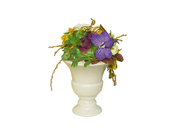 Vaso decorativo com flores e itens da natureza — Fotografia de Stock