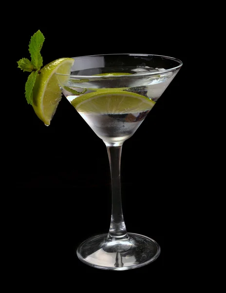 Martini cocktail with lime — Stock Photo, Image