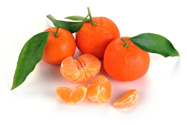 Clementines met segmenten — Stockfoto