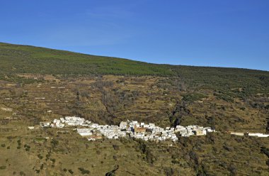 bayarcal, küçük bir kasaba olan alpujarra