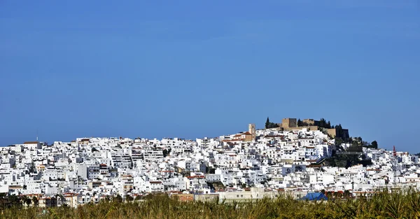 Salobreña, loma Granadan trooppisella rannikolla — kuvapankkivalokuva