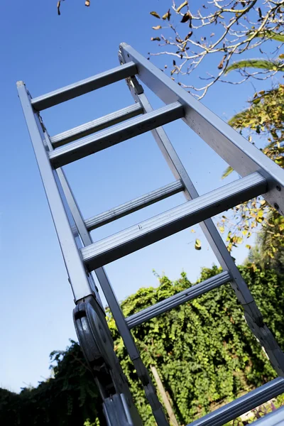 金属梯子 — 图库照片