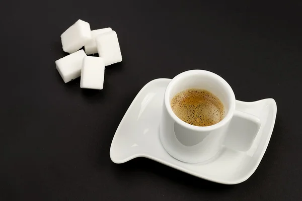 コーヒーと黒の砂糖 — ストック写真