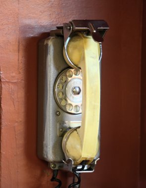 Eski telefon