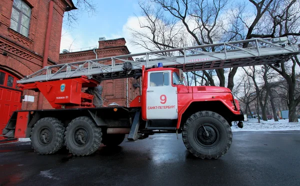Fire truck ladder — Stock Photo, Image