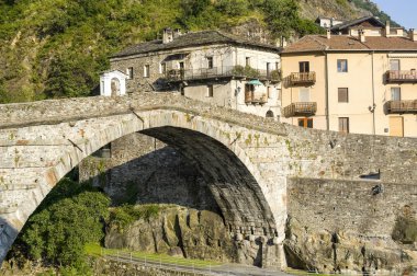 Pont-Saint-Martin