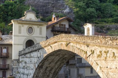 Pont-Saint-Martin